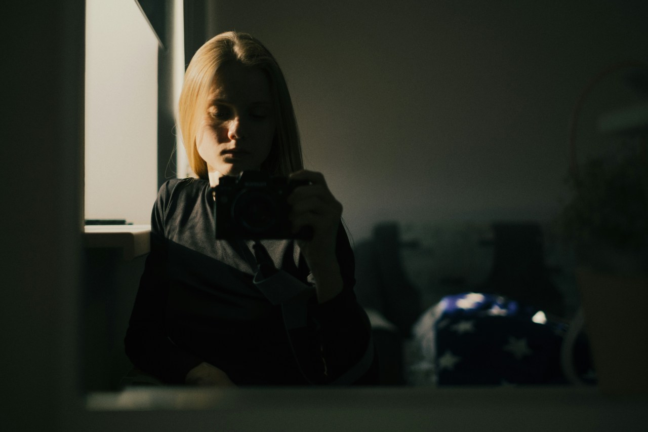 Your Daily Devotional 2/14/2026: God’s Light Shining in Your Heart